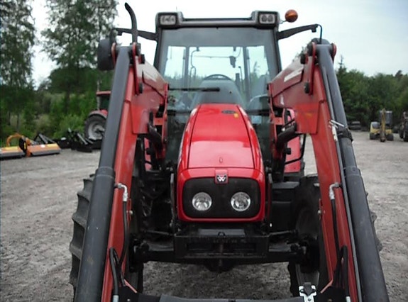 MF 5455 Dyna 4 6 of 7
