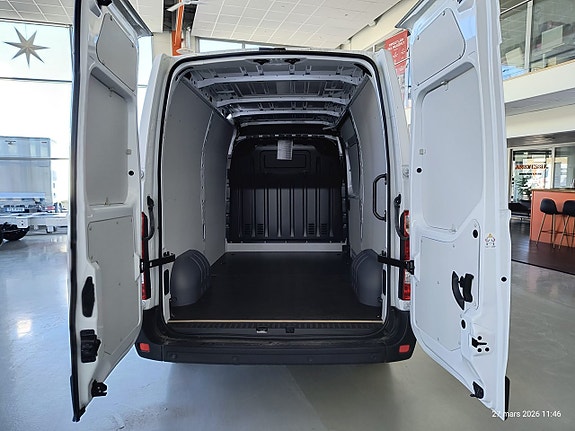Renault Master 14 of 22