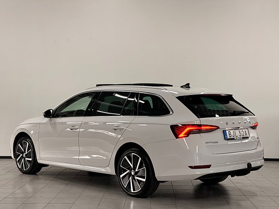 Skoda Octavia 5 of 5