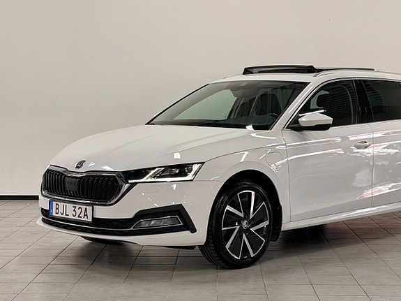 Skoda Octavia 4 of 5