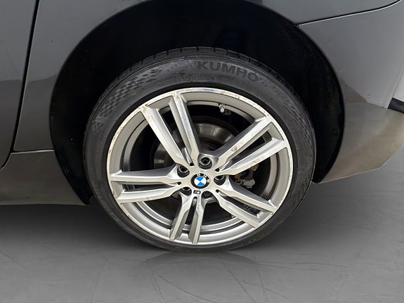 BMW 225xe 27 of 29