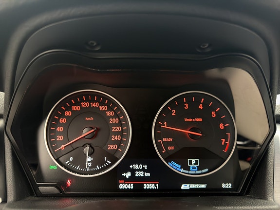 BMW 225xe 17 of 29