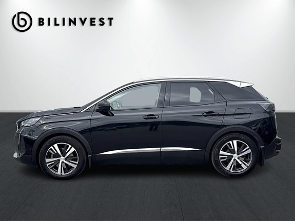 Peugeot 3008 2 of 5