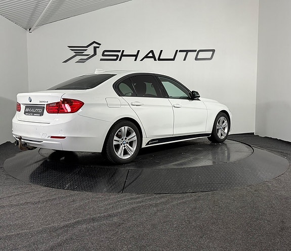 BMW 320d 5 of 19