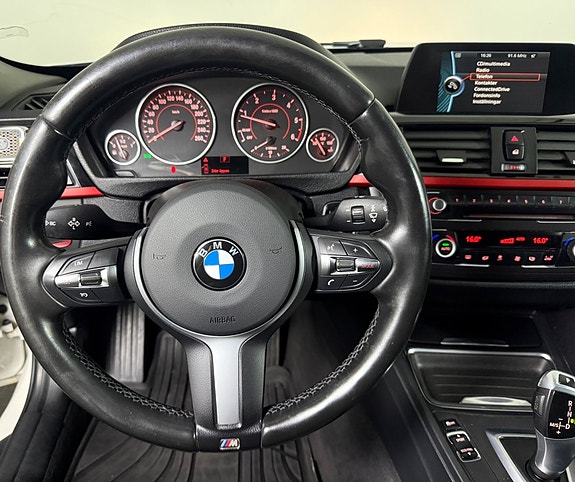 BMW 320d 12 of 19
