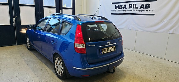 Hyundai i30 10 of 17