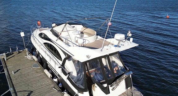 Azimut 46 Fly / 2x Caterpillar 3208 - Välutrustad 7 of 30