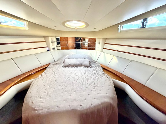 Azimut 46 Fly / 2x Caterpillar 3208 - Välutrustad 28 of 30