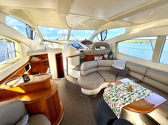 Azimut 46 Fly / 2x Caterpillar 3208 - Välutrustad 14 of 30