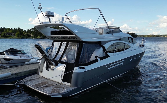 Azimut 46 Fly / 2x Caterpillar 3208 - Välutrustad 4 of 5