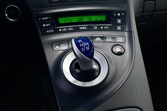 Toyota Prius 20 of 21