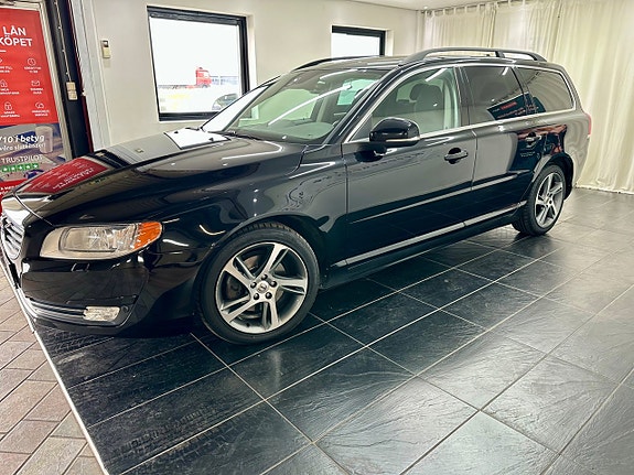 Volvo V70 5 of 16