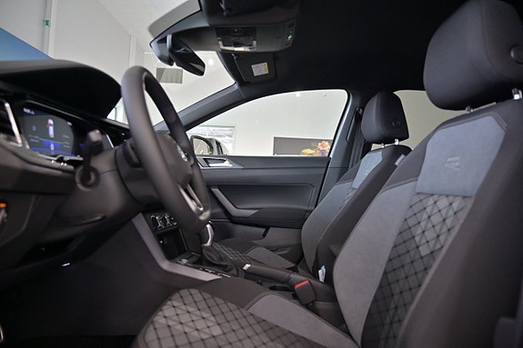Volkswagen Taigo 23 of 26