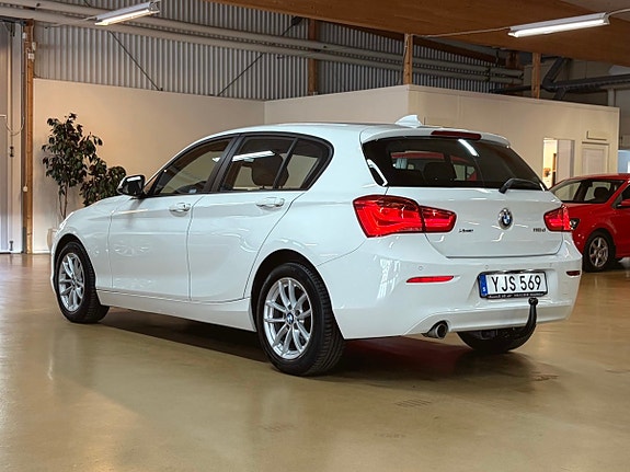 BMW 118d 11 of 27