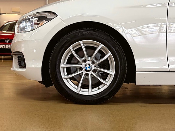 BMW 118d 6 of 27