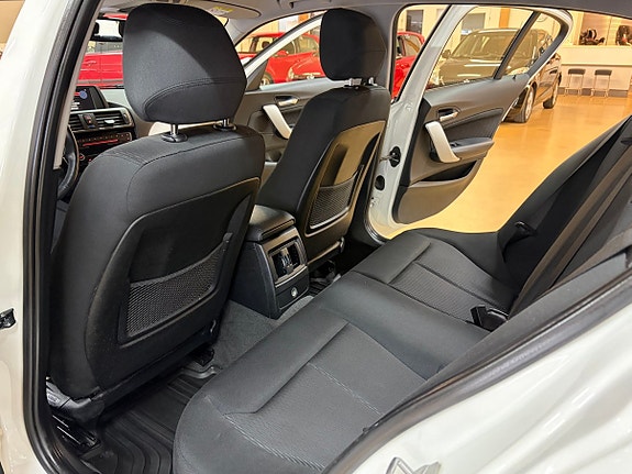 BMW 118d 10 of 27