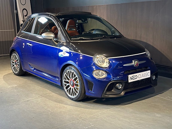 Abarth 595C 2 of 5