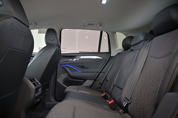 Volkswagen Tiguan 26 of 27