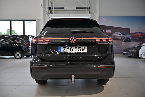 Volkswagen Tiguan 9 of 27