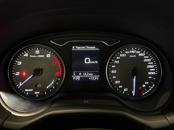 Audi SQ2 21 of 25
