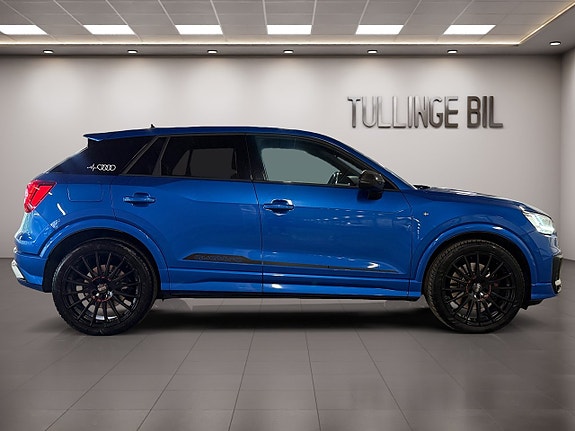 Audi SQ2 6 of 25