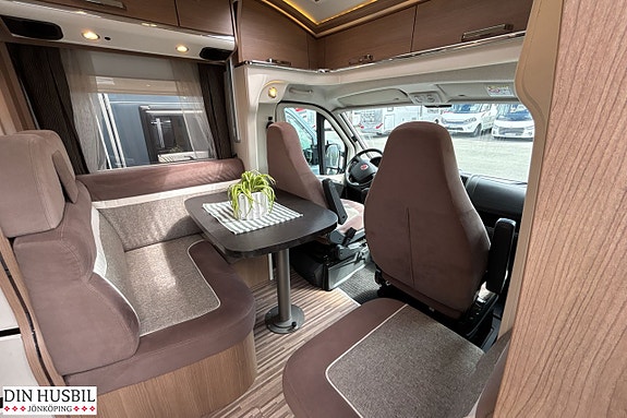 Carthago A6 AV 2.0 T 11 of 20