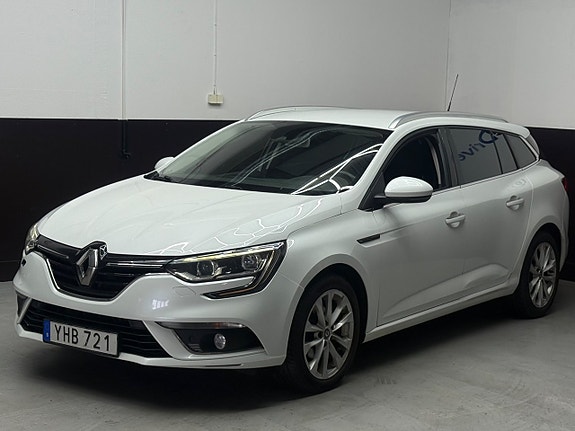 Renault Megane IV 4 of 5