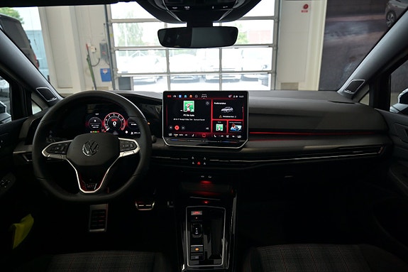 Volkswagen Golf I 13 of 28