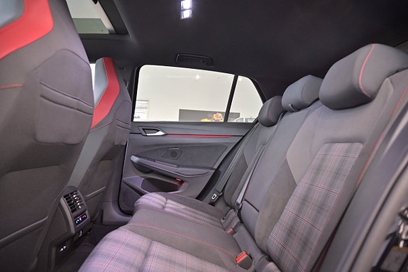 Volkswagen Golf I 27 of 28