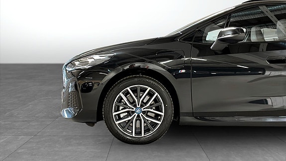BMW 230e 9 of 9