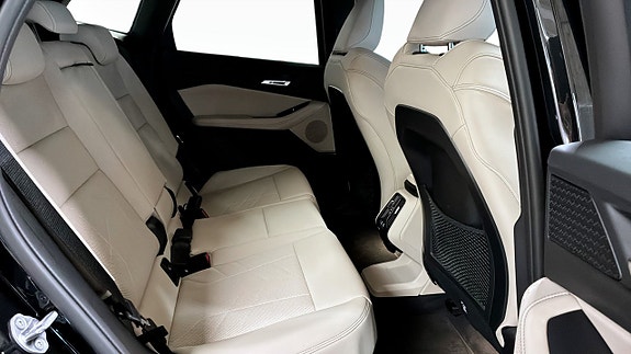 BMW 230e 5 of 9
