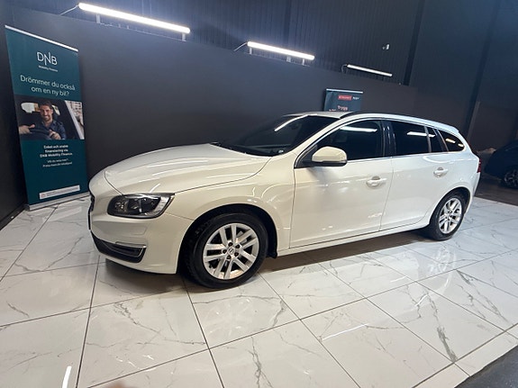 Volvo V60 6 of 13