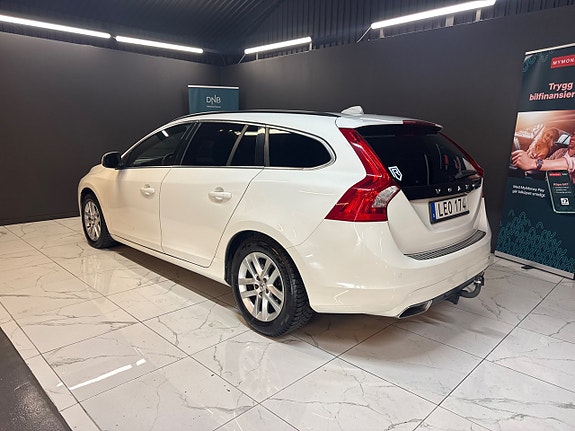 Volvo V60 5 of 13