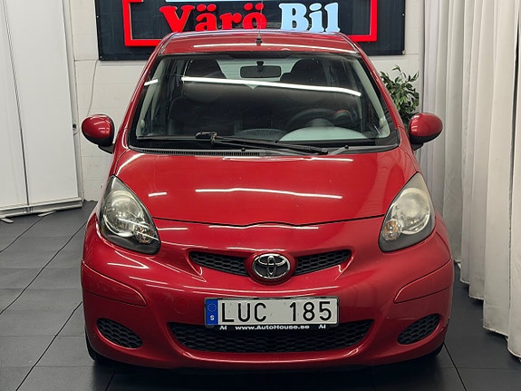 Toyota Aygo 3 of 5