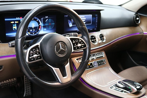 Mercedes-Benz E200 d 15 of 17