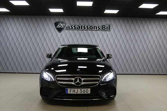 Mercedes-Benz E200 d 13 of 17