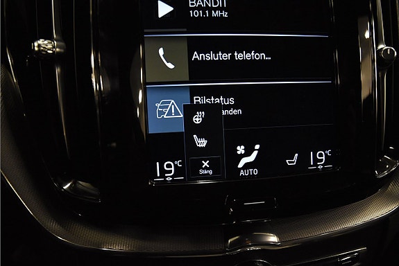 Volvo XC60 20 of 25