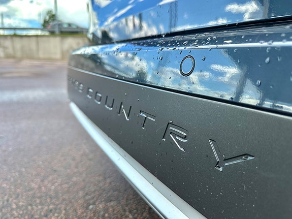 Volvo V90 Cross Country 3 of 5