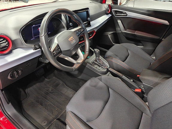 Seat Ibiza 8 of 12