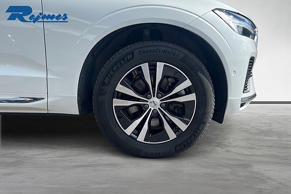 Volvo XC60 25 of 27