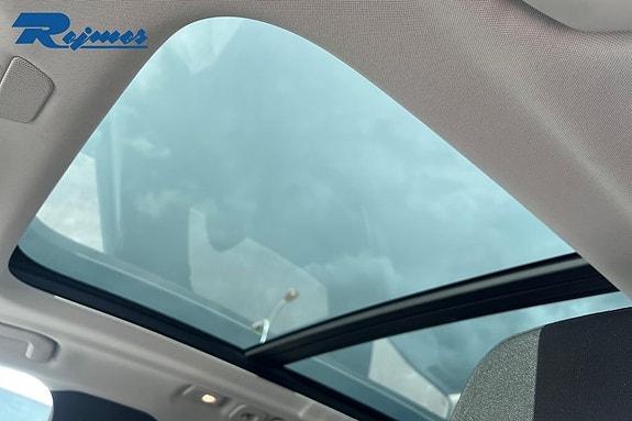 Volvo XC60 17 of 27