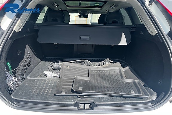 Volvo XC60 20 of 27