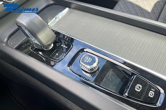 Volvo XC60 15 of 27