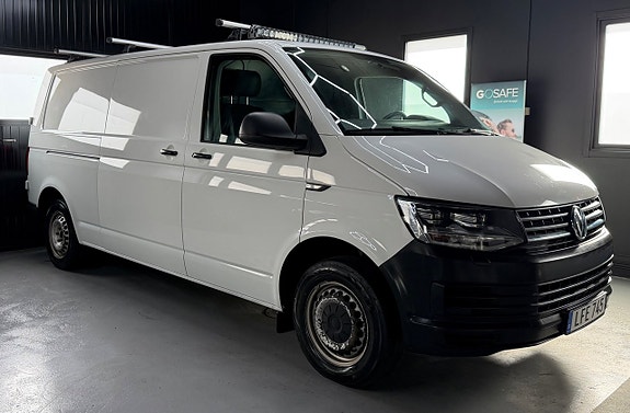 Volkswagen Transporter 2 of 5