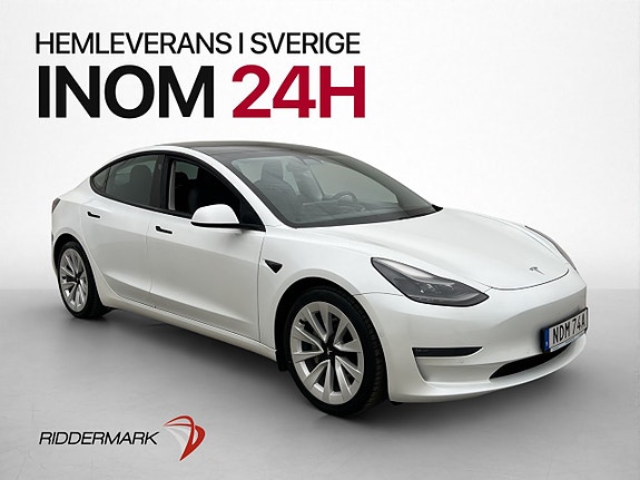 Tesla Model 3 4 of 5