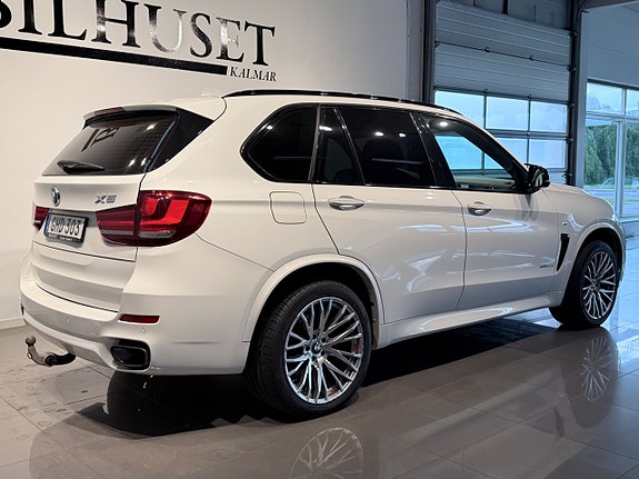 BMW X5 4 of 5
