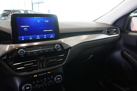 Ford Kuga 7 of 12