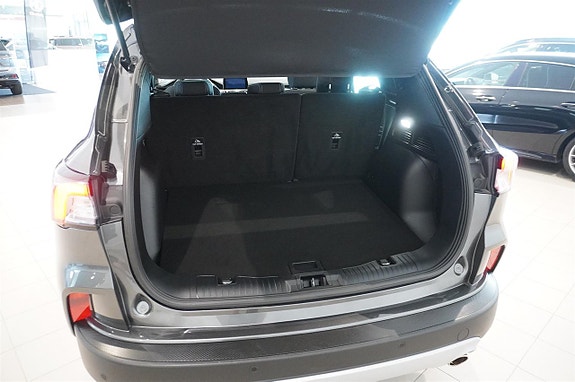 Ford Kuga 5 of 12