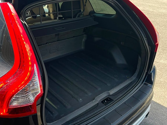 Volvo XC60 19 of 20