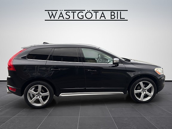 Volvo XC60 7 of 15